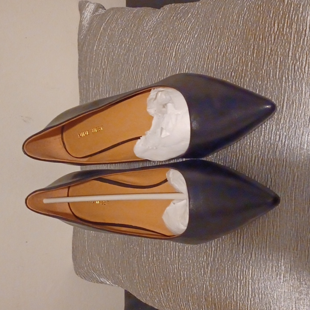 Kitten heels